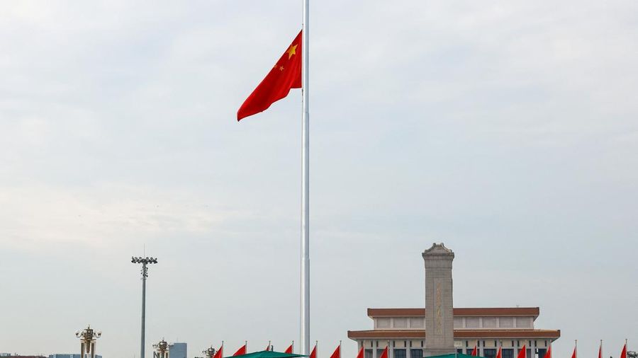 The Chinese flag at Tiananmen Square flies at half-mast in memory of the late former Chinese Premier Zhu Rongji, who passed away last Wednesday, aged 97, in Beijing, China, August 18, 2026. REUTERS/Maxim Shemetov