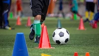 Lari Sprint Tanpa Arah Jelas? Cone Kerucut Ini Bikin Latihan Kecepatanmu Lebih Terarah