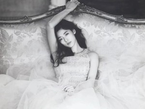 Arsip Foto Pernikahan Jun Ji Hyun 14 Tahun Lalu Di-Spill Nih!