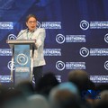 Ketua Umum Asosiasi Panas Bumi Indonesia, Julfi Hadi menyampaikan sambutan dalam acara The 12th Indonesia International Geothermal Convention & Exhibition 2026 di Jakarta International Convention Center (JICC), Senayan, Jakarta, Rabu (19/8/2026). (CN