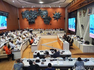 KNKT Ungkap Kebakaran KMP Putri Yasmin Berasal dari Truk Muatan Berbahaya