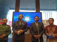 Menteri Koordinator Bidang Infrastruktur dan Pembangunan Kewilayahan, Agus Harimurti Yudhoyono (AHY) saat konferensi pers di kantornya, Jakarta, Rabu (19/8/2026). (CNBC Indonesia/Martyasari Rizky)