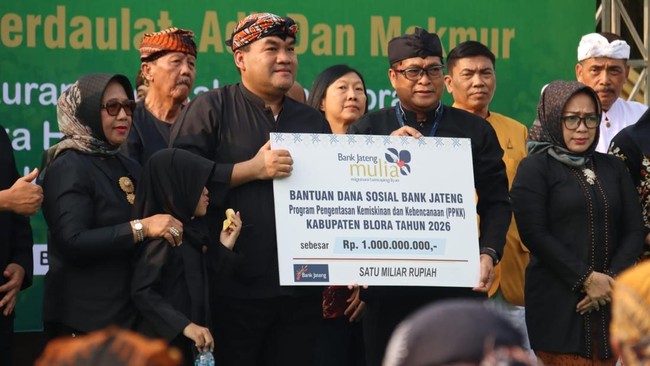 HUT ke-81 RI, Tradisi Sedekah Blora Kumpulkan 15.540 Sega Berkat