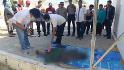 Pria Tanpa Identitas Ditemukan Tewas di Teras Udayana Mataram