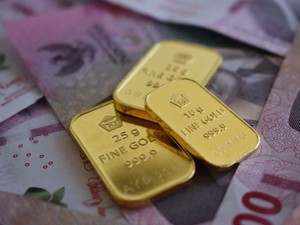 Warga RI Simpan 1.800 Ton Emas di Bawah Bantal, Nilainya Tembus Rp 4.460 T