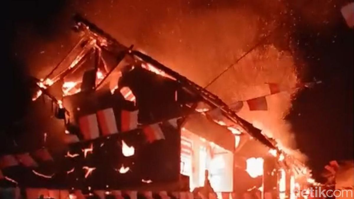 Rumah Lansia di Tasikmalaya Hangus Terbakar