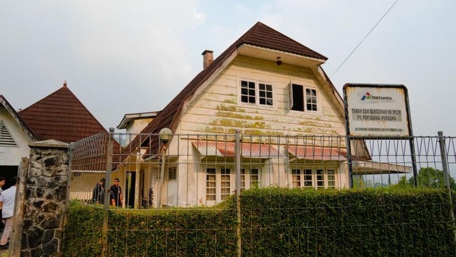 Potret Fadli Zon Blusukan ke Villa Soekarno dan Hatta di Puncak Bogor