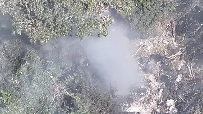 Helikopter Merah Putih Jatuh di Gunung dan Terbakar, 7 Orang Tewas