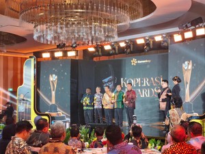 Video: Peraih Koperasi Awards Bakti Koperasi Satya Bhakti Pamong Artha