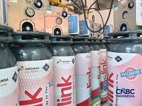 Rumah Makan Padang Payakumbuah, Yogyakarta pakai CNG milik PGN. (CNBC Indonesia/Pratama Guitarra)