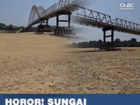 Debit Sungai Barito di Kabupaten Barito Selatan, Kalimantan Tengah, menyusut