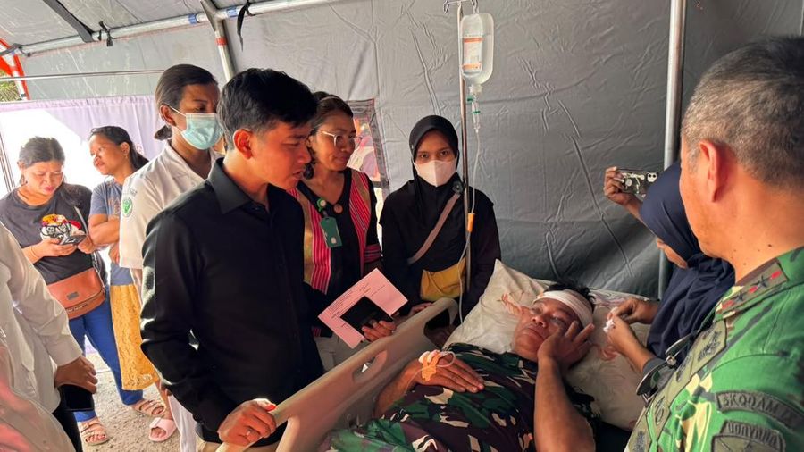 Wapres Gibran meninjau  RSUD TC Hillers di NTT. (Foto Setwapres RI)