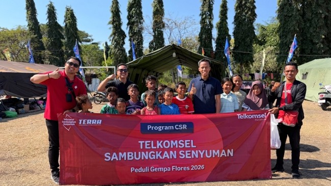 Telkomsel Dampingi Pemulihan Flores Lewat Bantuan Kemanusiaan