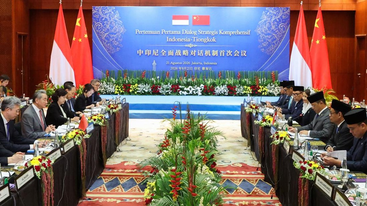 Potret Mesra "Tangan Kanan Xi Jinping" Bertemu Menlu Sugiono