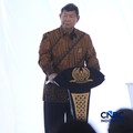 Ketua Satgas Perumahan (Hunian), Hashim Djojohadikusumo menyampaikan sambutan saat groundbreaking hunian terjangkau di kawasan dekat Stasiun Manggarai, Jakarta, Jumat (21/8/2026). (CNBC Indonesia/Faisal Rahman)