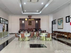 Usai OTT KPK, Lantai 3 Gedung Rektorat Unsoed Purwokerto Disterilkan