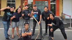 Bikin Konten Bawa Celurit-Soft Gun, Anggota Geng Motor di Medan Ditangkap