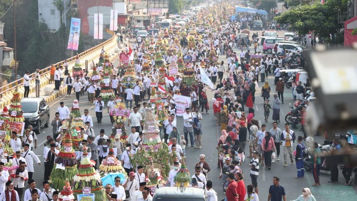 Pawai Ancak Agung di Jember, Gus Fawait Serukan Toleransi-Kemanusiaan
