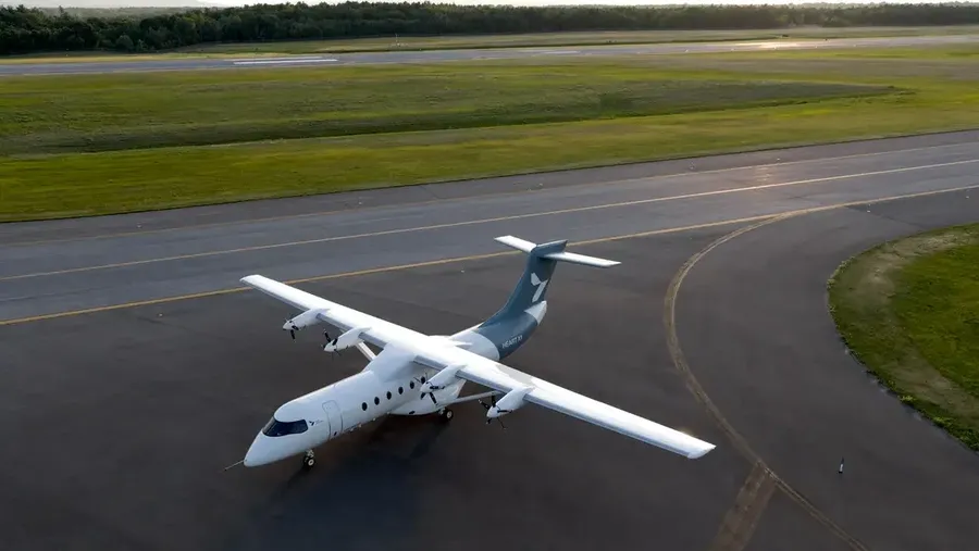 Pesawat demonstrator listrik-baterai X1 buatan Heart Aerospace. (Dok. heartaerospace.com)