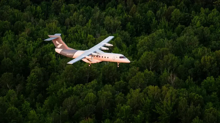 Pesawat demonstrator listrik-baterai X1 buatan Heart Aerospace. (Dok. heartaerospace.com)