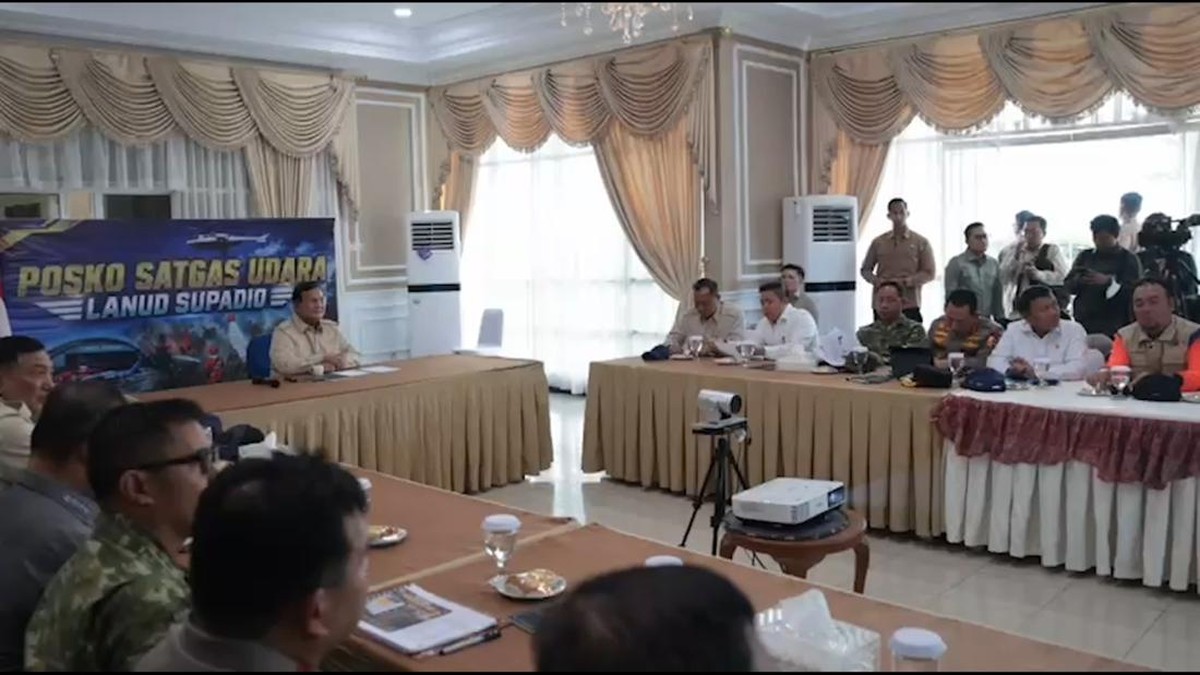 Prabowo Pimpin Rapat Kebakaran Hutan di Kalimantan