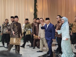 Menteri hingga Pimpinan DPR Hadiri Resepsi Pernikahan Sespri Prabowo