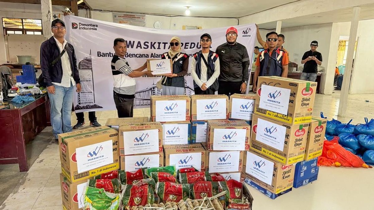 Waskita Karya Salurkan Bantuan ke Warga Terdampak Gempa di NTT