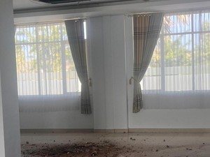 Ruang Rapat Paripurna DPRD Manggarai Barat Rusak Diguncang Gempa