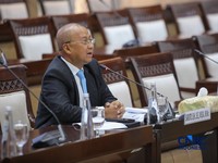 M Sarjito saat menjalani Uji Kelayakan atau Fit and Proper Test sebagai Kepala Eksekutif Pengawas Bursa Mineral dan Komoditas Strategis sekaligus Anggota Dewan Komisioner Otoritas Jasa Keuangan (OJK) di Gedung DPR/MPR RI, Jakarta, Senin (24/8/2026).