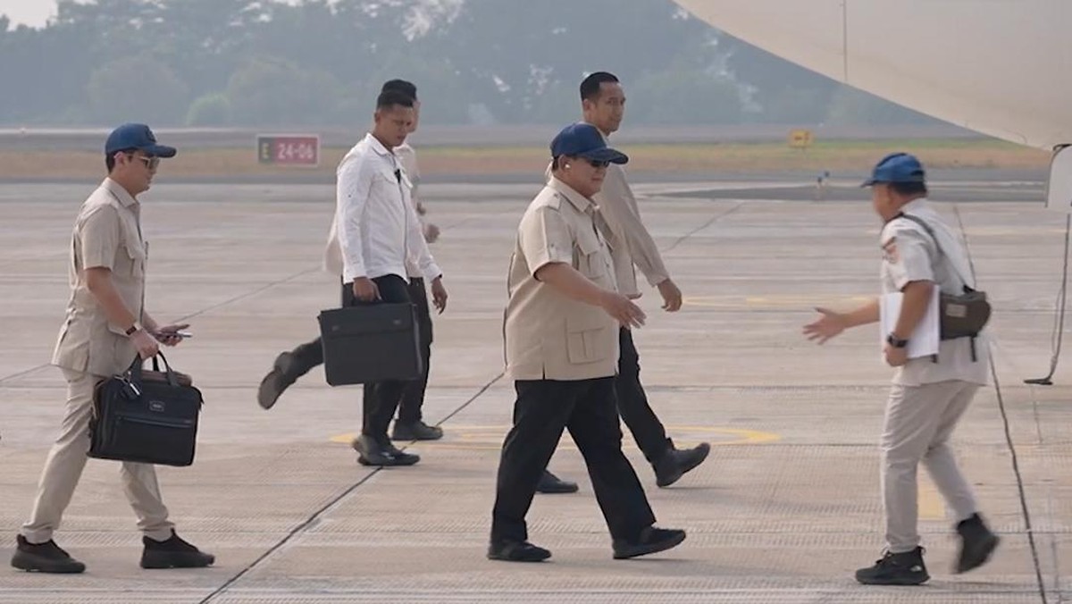 Video: Prabowo Terbang ke Riau, Tinjau Langsung Kebakaran Hutan