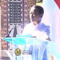 Menteri ESDM Bahlil Lahadalia dalam memberi sambutan pada acara Peluncuran Program PLTS 100 GWp, Kab. Jembrana, 25 Agustus 2026. (Tangkapan Layar Youtube)