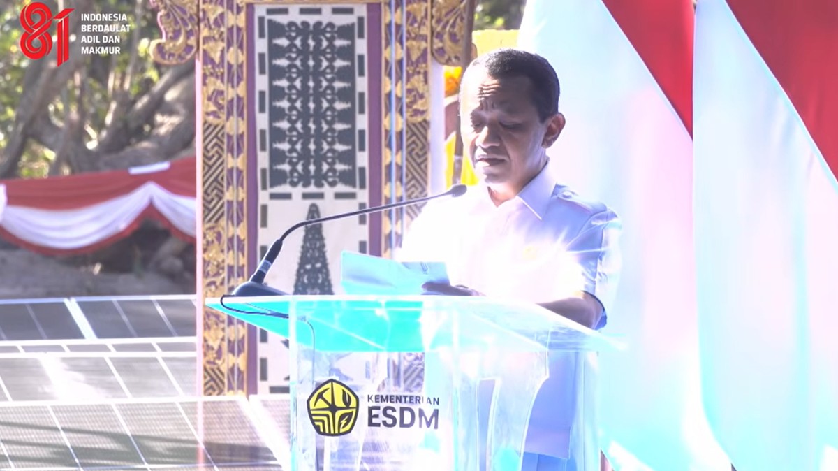 Bahlil Akan Kirimkan 48 Unit Genset ke NTT untuk Puskesmas