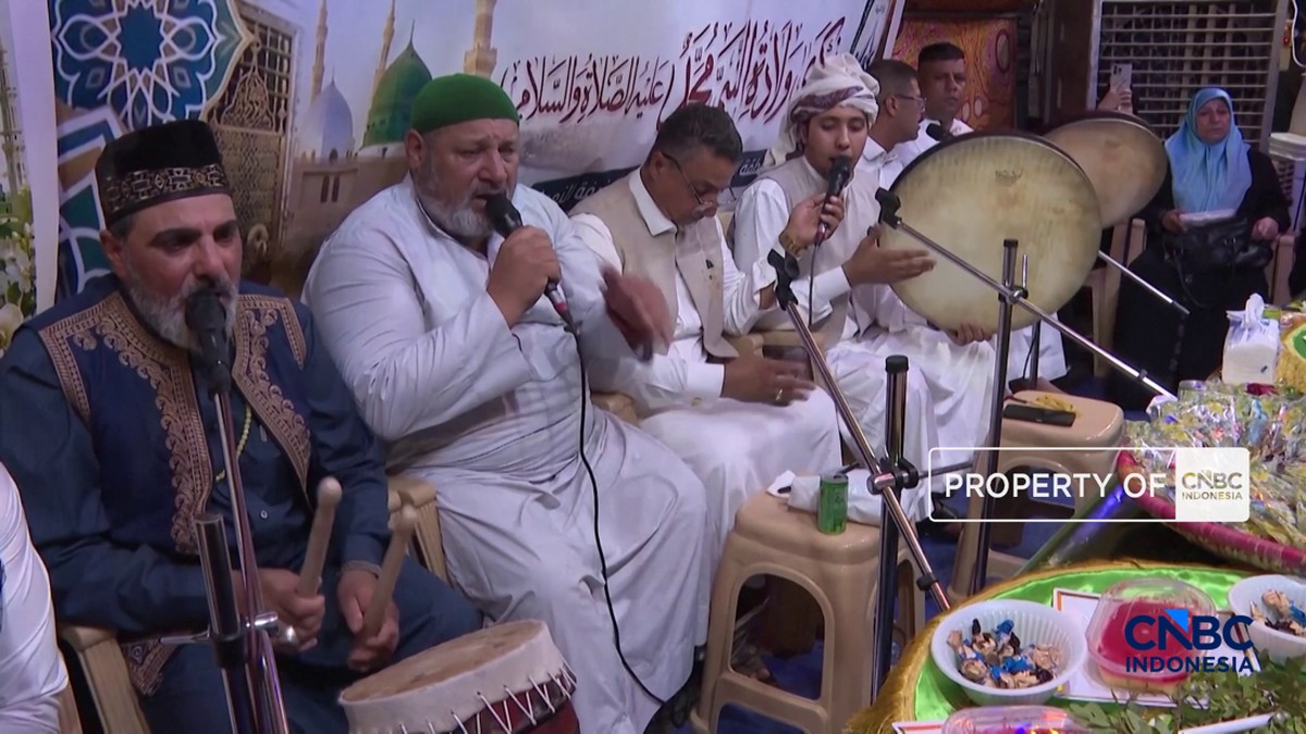 Video: Umat Islam Baghdad Peringati Maulid Nabi di Masjid Abu Hanifa