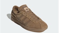 Sneakers Arsip 70-an Ini Balik Lagi, Kulitnya Makin Berkarakter Seiring Waktu 