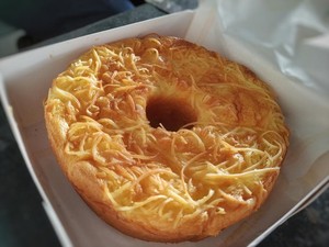 Resep Bolu Tape Keju yang Empuk Wangi dan Moist, Dijamin Gak Seret!