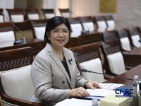 Calon Gubernur Bank Indonesia (BI), Destry Damayanti saat menjalani Uji Kelayakan atau Fit and Proper Test di Gedung DPR/MPR RI, Jakarta, Rabu (26/8/2026). (CNBC Indonesia/Faisal Rahman)