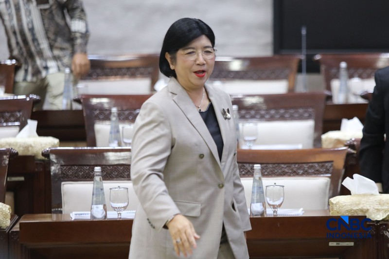 Calon Gubernur Bank Indonesia (BI), Destry Damayanti saat menjalani Uji Kelayakan atau Fit and Proper Test di Gedung DPR/MPR RI, Jakarta, Rabu (26/8/2026). (CNBC Indonesia/Faisal Rahman)