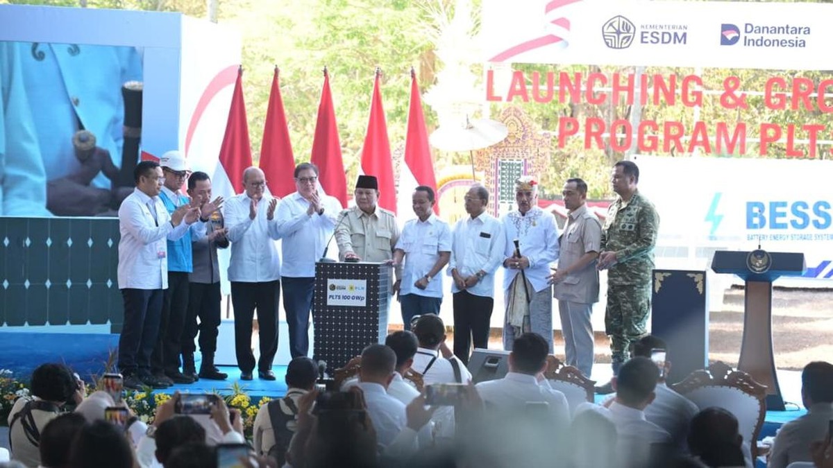 PLTS 100 GWp Diluncurkan, PLN Siap Dukung Akselerasi Pengembangan EBT