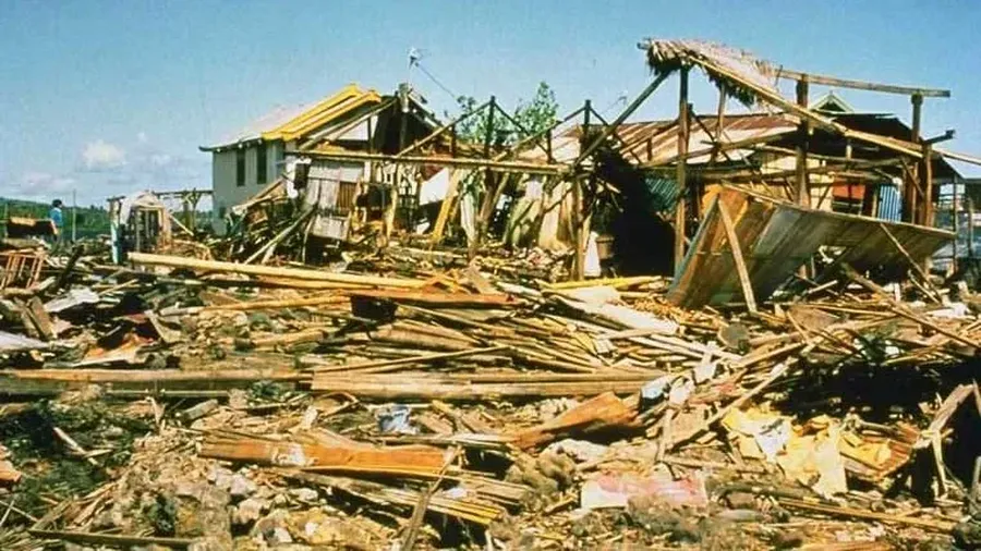 Kerusakan pada kejadian gempa di Flores tahjun 1992. (Dok. Repro jurnalbumi via disasterchannel.co/gempa-flores)
