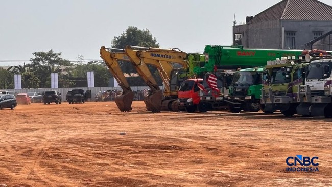 Potret Gunung Sampah di Dekat Proyek Olah Sampah Jadi Listrik Bekasi