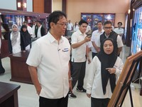 Menteri Keuangan (Menkeu), Purbaya Yudhi Sadewa, melakukan kunjungan mendadak ke Kantor Wilayah Direktorat Jenderal Perbendaharaan (Kanwil DJPb), Jawa Barat di Bandung, Senin (24/8/2026). (Dok. Kemenkeu)