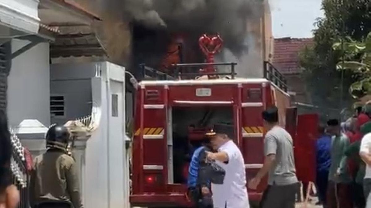 1 Balita Terpanggang dalam Kamar saat Kebakaran Rumah di Sidimpuan