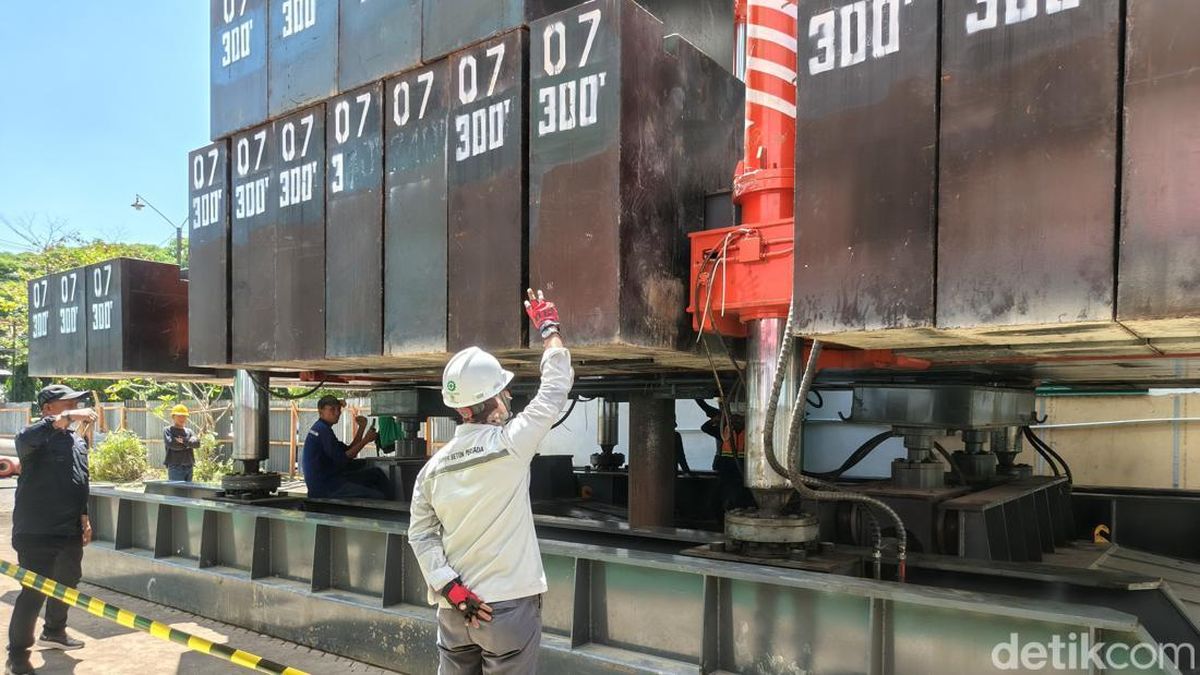 Resmi Groundbreaking, UMI Connection Siap Jadi Pusat Teknologi Informasi Kampus