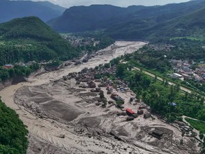 Banjir Nepal dan Ancaman Perubahan Iklim di Himalaya