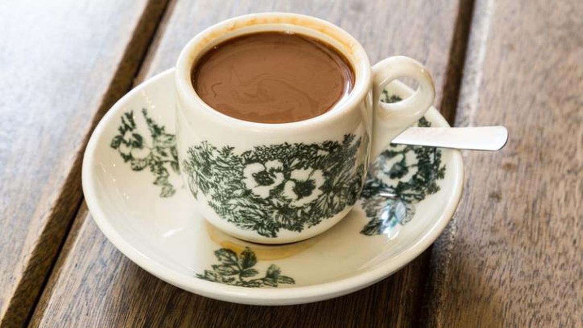 Jangan Bingung Lagi! Ini Beda Kopi O, Kopi C, dan Kopi Peng di Kopitiam