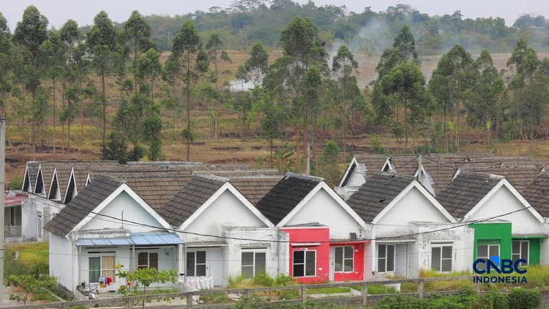 Kekeringan lahan pertanian di Jonggol, Kab Bogor, Jawa Barat, Kamis, (27/8/2026).