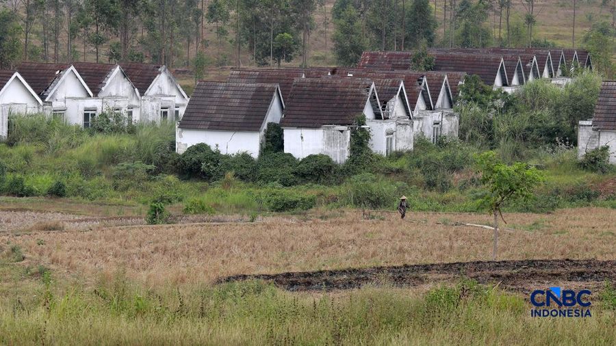 Kekeringan lahan pertanian di Jonggol, Kab Bogor, Jawa Barat, Kamis, (27/8/2026).