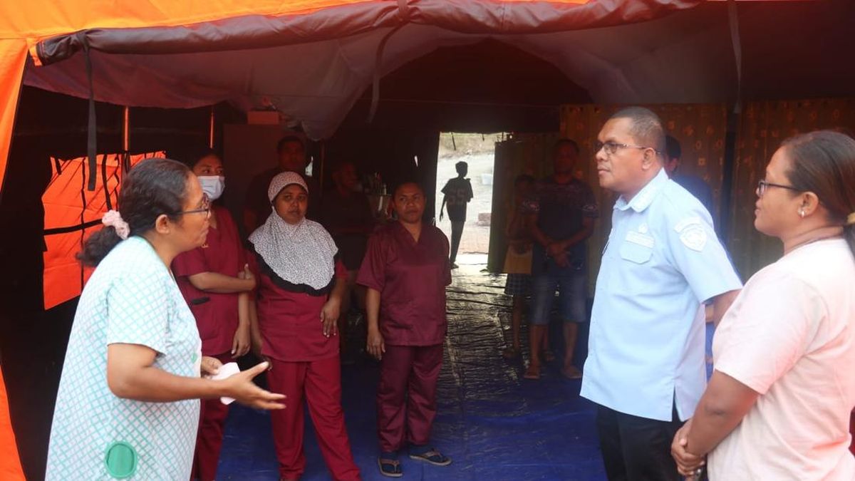 Nakes Puskesmas Nangaroro Layani Ibu Melahirkan di Tenda Pesta Saat Gempa