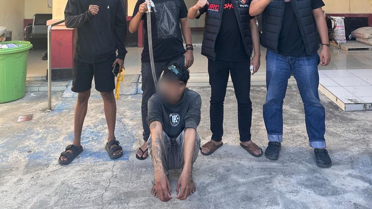 Lansia di Bantaeng Dibacok Saat Lerai Cekcok Pemuda dengan Ayah Tiri