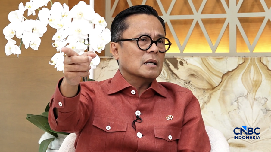 Profil Dony Oskaria. (CNBC Indonesia TV)